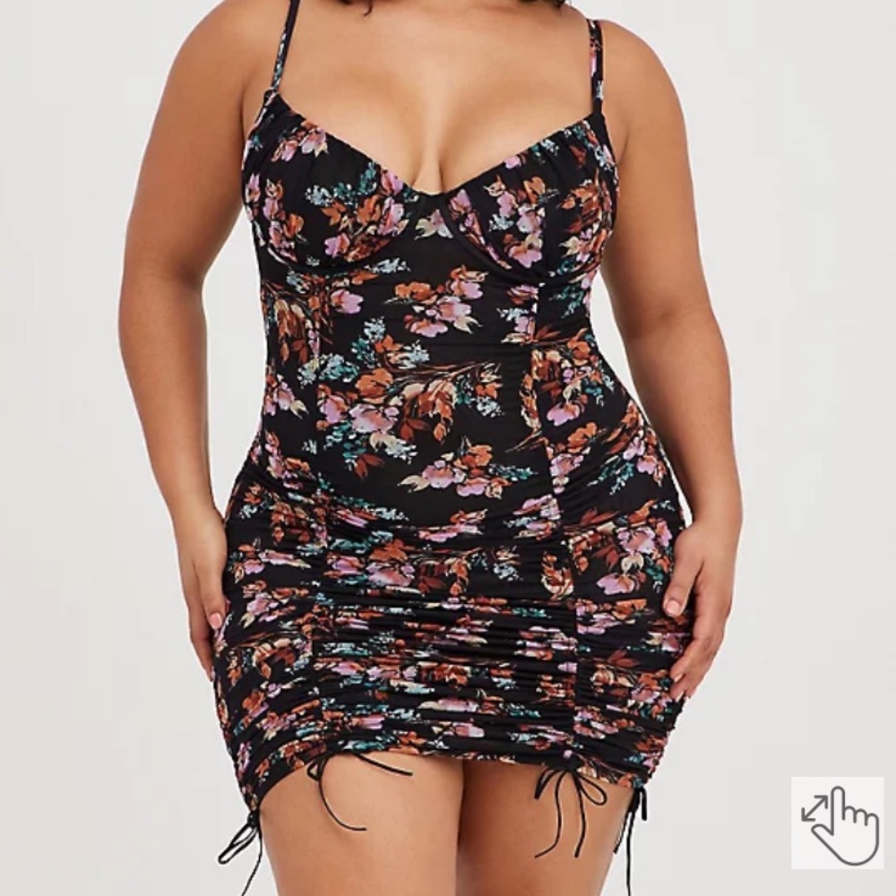 *NWT* TORRID BLACK FLORAL MESH DRAWSTRING CHEMISE (RARE)